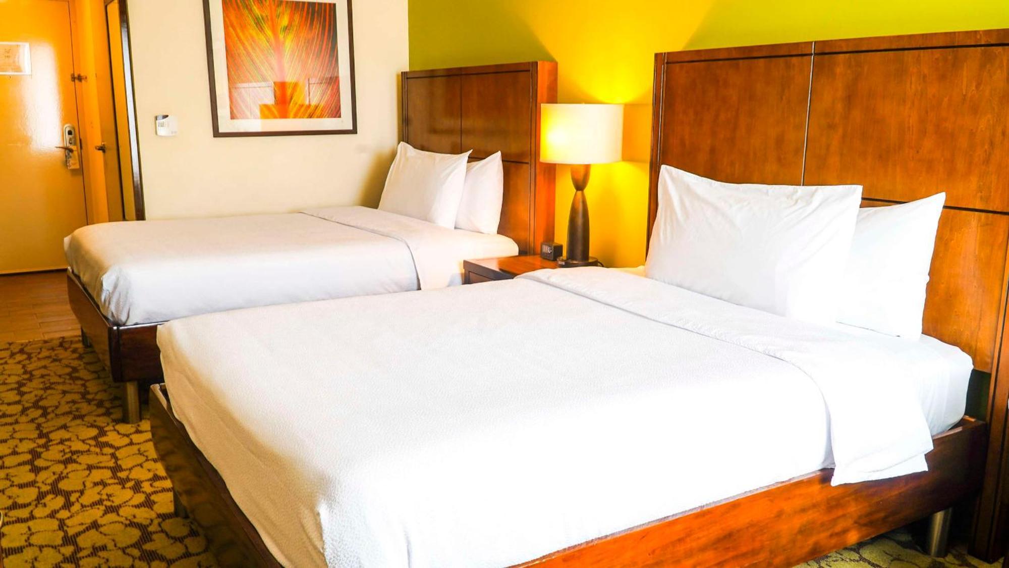 Hilton Garden Inn Panama City Downtown, Panama Exterior photo