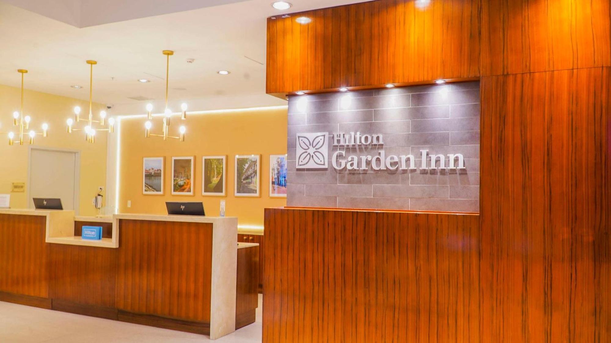 Hilton Garden Inn Panama City Downtown, Panama Exterior photo