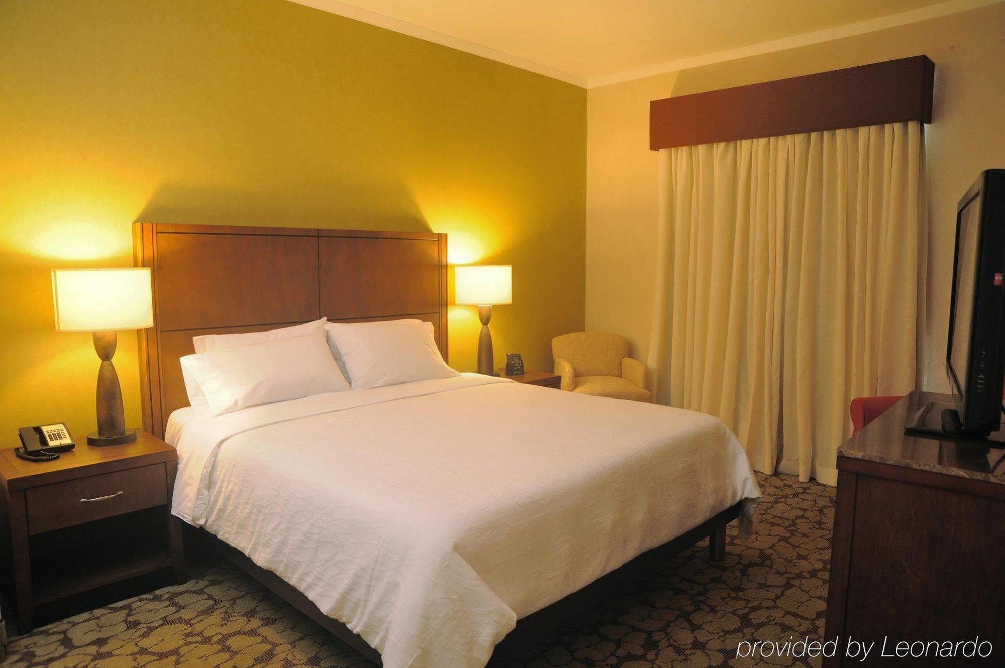 Hilton Garden Inn Panama City Downtown, Panama Exterior photo