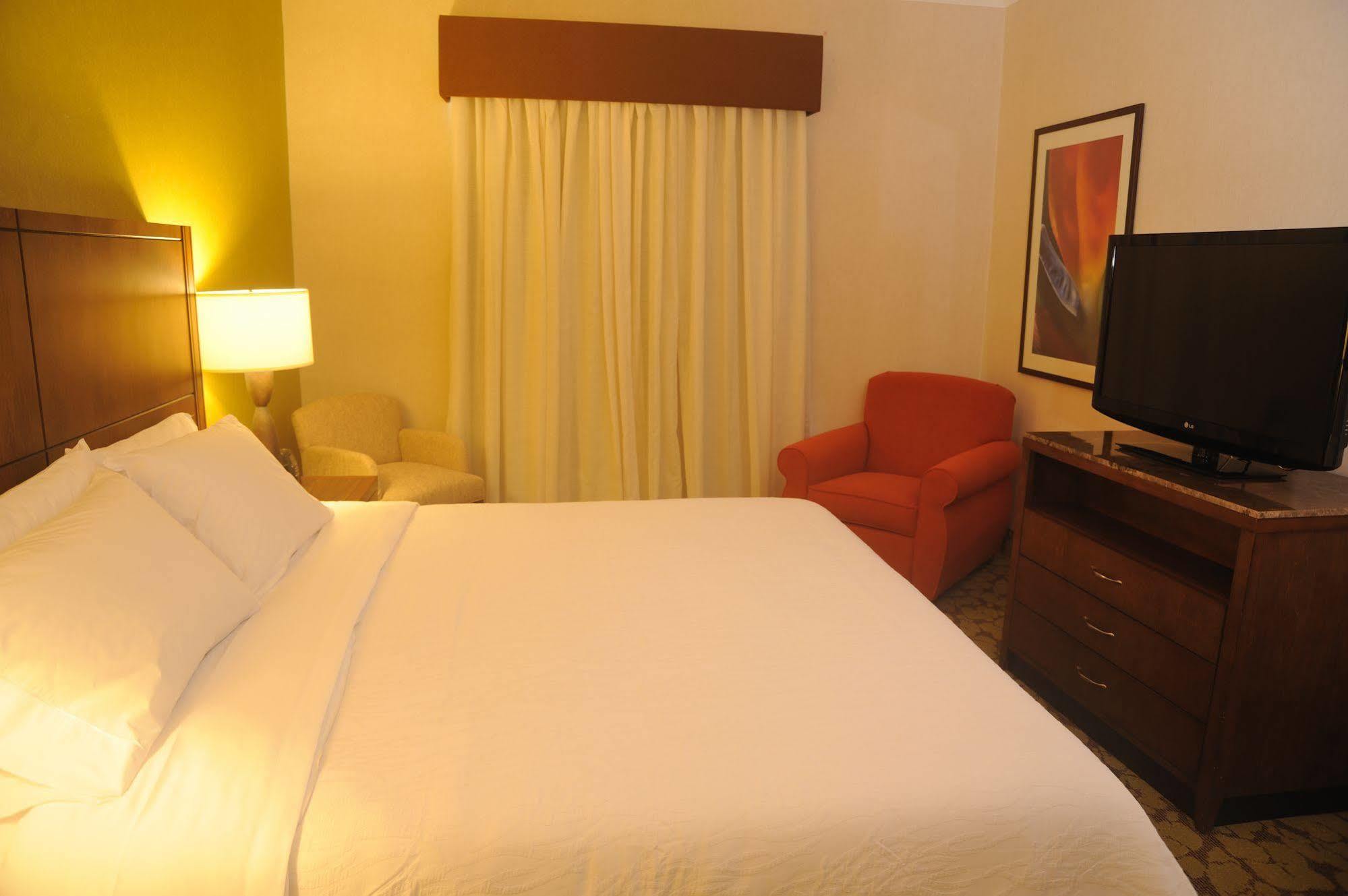 Hilton Garden Inn Panama City Downtown, Panama Exterior photo